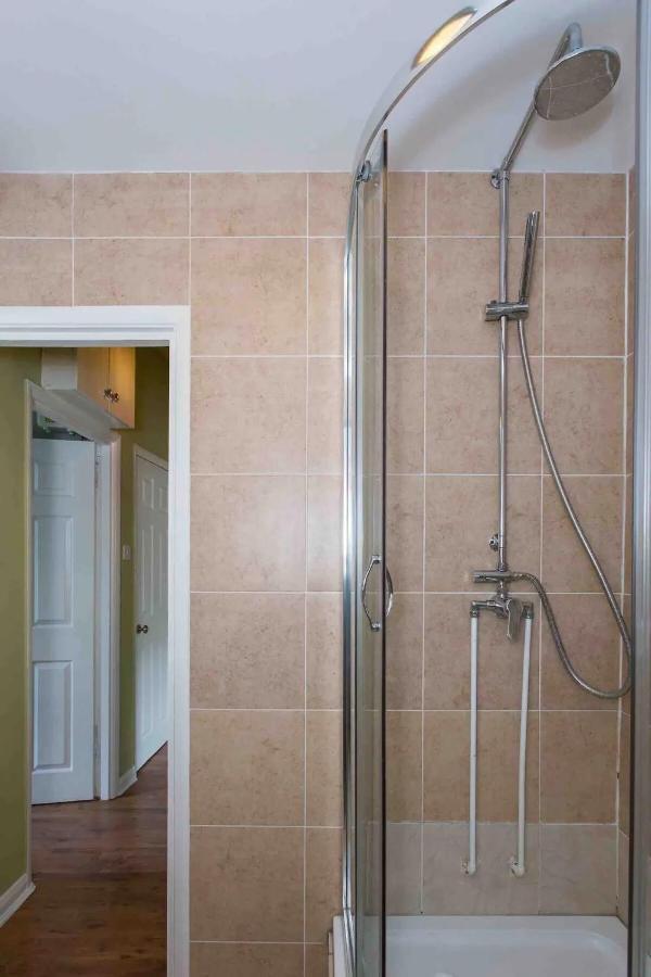 לונדון Camden Apartment By Morethanstays מראה חיצוני תמונה